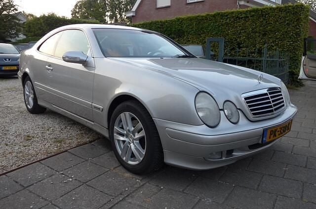 Grijs Gebruikt 2000 Mercedes CLK200 Elegance Coupé | € 3.750 (Super prijs) - Afbeelding 1/4