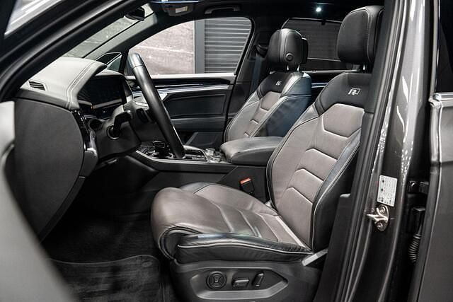 Occasion VW Touareg R-line 286 PK (210 kW) 2019 Grijs SUV