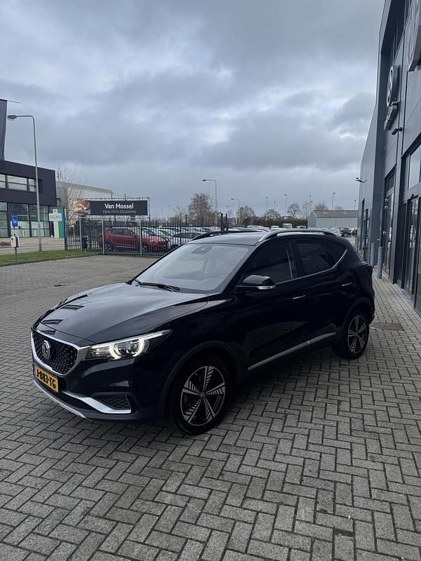 Occasion MG ZS Luxury 105 kW (143 PK) 2020 Zwart SUV