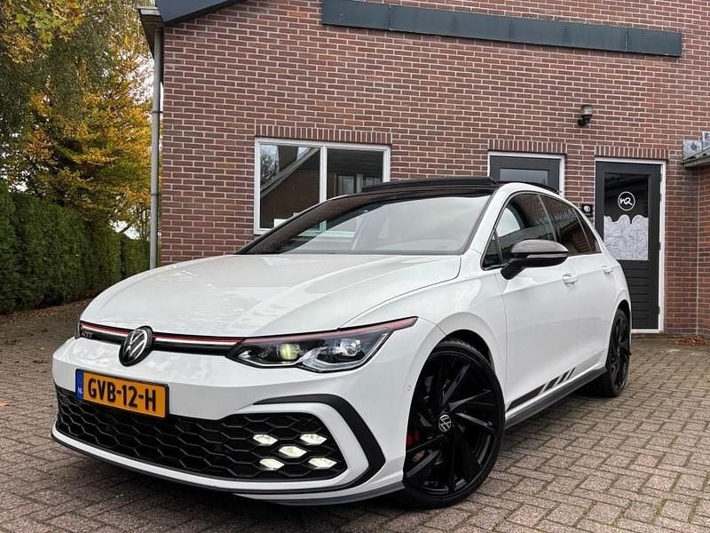 Wit Gebruikt 2021 VW Golf VIII GTI Hatchback | € 29.950 (Goede deal) - Afbeelding 1/4