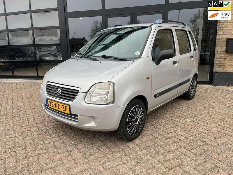 Grijs Occasion 2003 Suzuki Wagon R+ GLS Stationwagen | € 1.950 (Eerlijke prijs) - Afbeelding 1/4