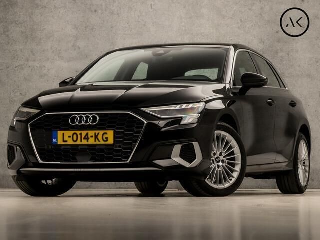 Zwart, metallic lak Gebruikt 2021 Audi A3 Sportback Sport Hatchback | € 22.945 (Eerlijke prijs) - Afbeelding 1/4