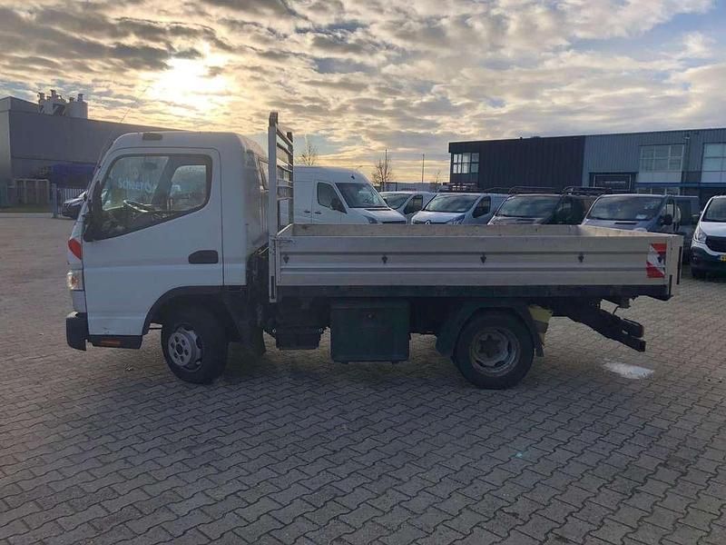 Occasion Mitsubishi Canter 131 PK (96 kW) 2016 Wit Van
