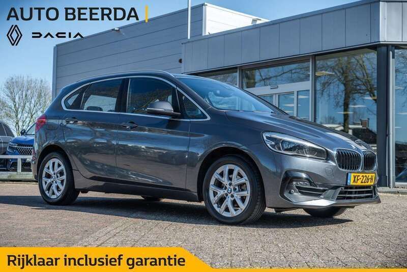 Grijs Gebruikt 2019 BMW 218 Active Tourer Sport Line MPV | € 20.900 (Eerlijke prijs) - Afbeelding 1/4