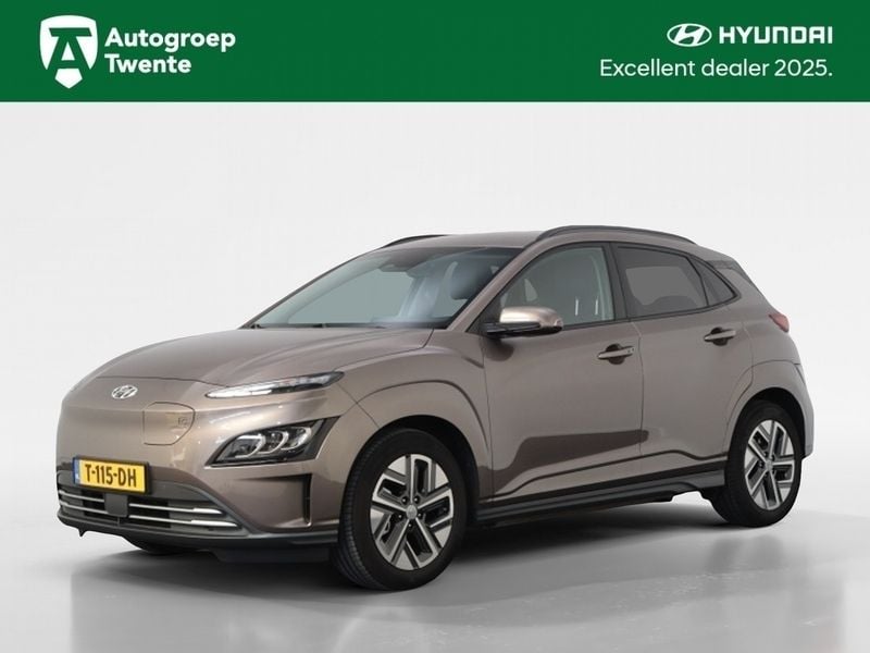 Bruin Gebruikt 2023 Hyundai Kona Premium SUV | € 29.445 (Duur) - Afbeelding 1/4