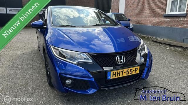 Blauw Gebruikt 2017 Honda Civic Sport Hatchback | € 14.750 (Goede deal) - Afbeelding 1/4