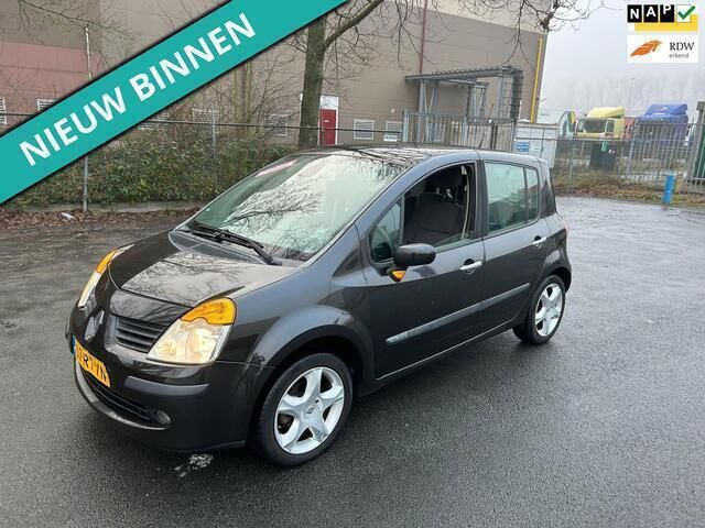 Zwart, metallic lak Gebruikt 2005 Renault Modus Luxe MPV | € 999 (Eerlijke prijs) - Afbeelding 1/4