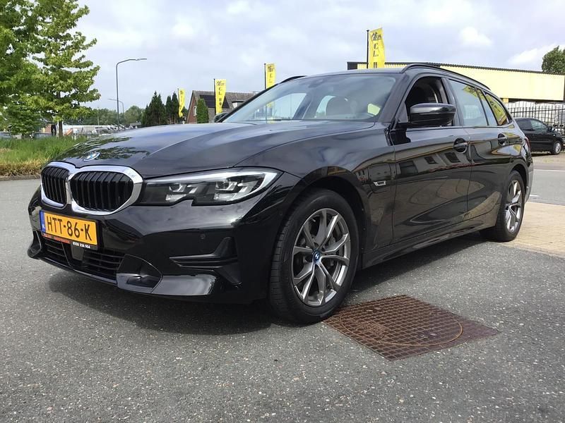 Occasion BMW 330 294 PK (216 kW) 2022 Zwart Stationwagen