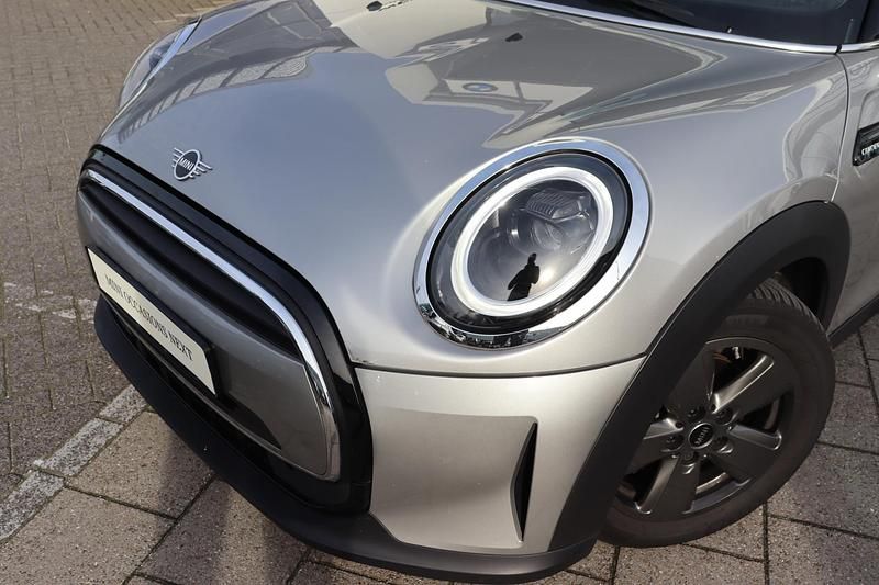 Occasion Mini Cooper Classic 136 PK (100 kW) 2023 Grijs Hatchback