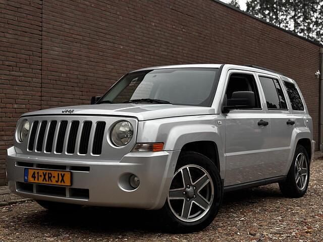 Occasion Jeep Patriot Sport 170 PK (125 kW) 2007 Grijs SUV