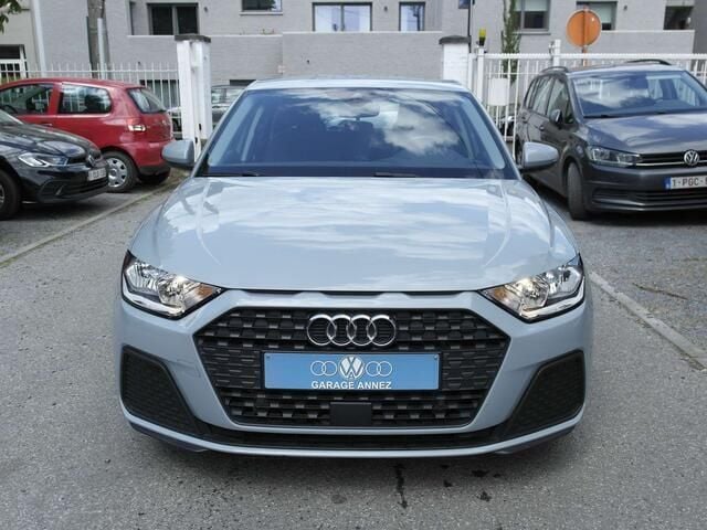 Occasion Audi A1 Attraction 2023 Grijs Hatchback