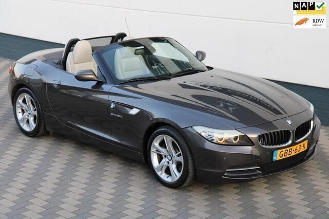 Bruin Gebruikt 2010 BMW Z4 Executive Cabriolet | € 22.945 (Goede deal) - Afbeelding 1/4