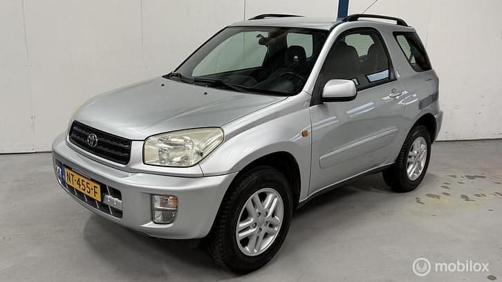 Gebruikt 2003 Toyota RAV4 Luna | € 4.945 (Eerlijke prijs) - Afbeelding 1/1