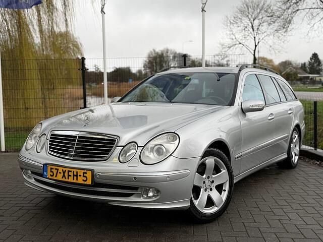 Occasion Mercedes E320 Avantgarde 204 PK (150 kW) 2004 Grijs (metallic) Stationwagen