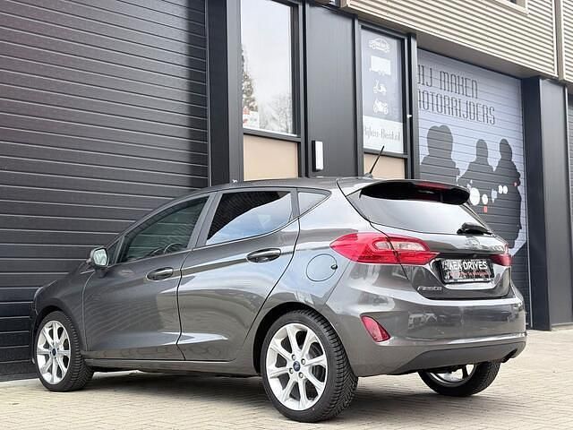 Occasion Ford Fiesta Premium 101 PK (74 kW) 2017 Grijs Hatchback