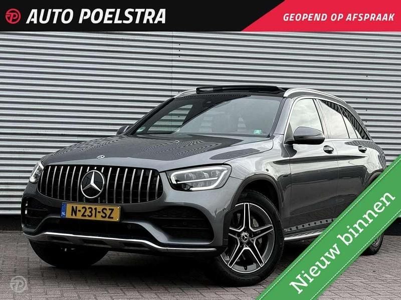 Grijs Gebruikt 2021 Mercedes GLC300e Business SUV | € 39.950 (Eerlijke prijs) - Afbeelding 1/4