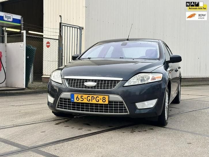 Occasion Ford Mondeo Titanium 116 PK (85 kW) 2008 Grijs Sedan