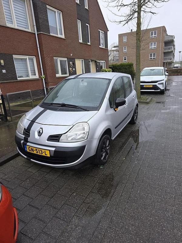 Occasion Renault Modus 74 PK (54 kW) 2011 MPV
