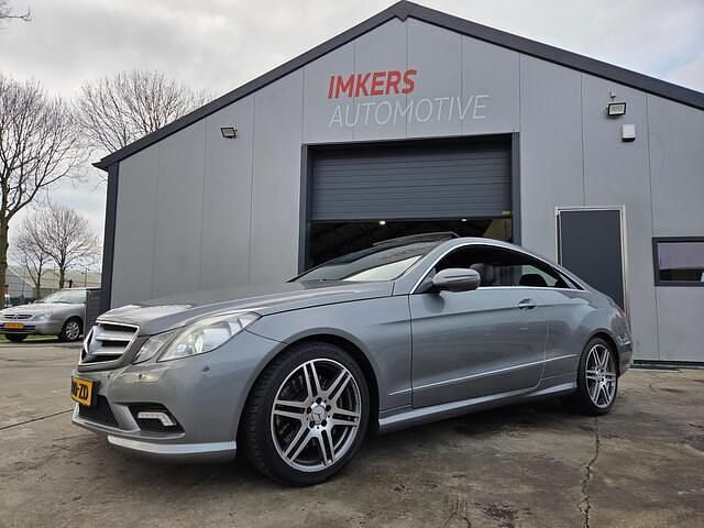 Occasion Mercedes E500 Elegance 388 PK (285 kW) 2009 Grijs Coupé