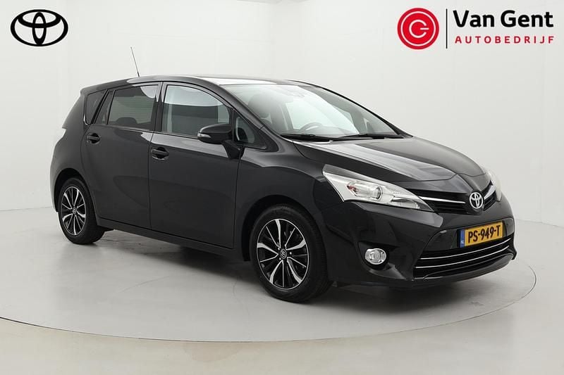 Zwart Gebruikt 2017 Toyota Verso Skyview Edition MPV | € 20.999 (Eerlijke prijs) - Afbeelding 1/4