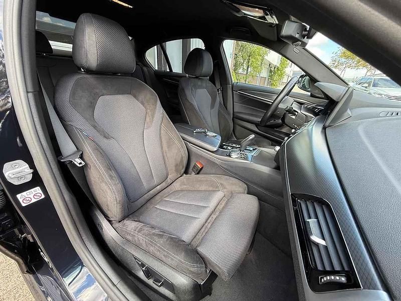 Occasion BMW 545e Executive 395 PK (290 kW) 2021 Zwart Sedan