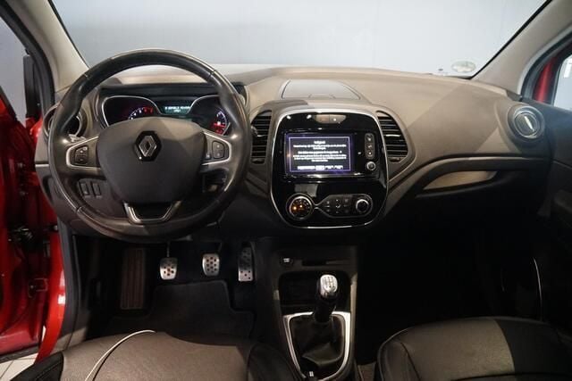 Occasion Renault Captur Edition One 90 PK (66 kW) 2018 Rood SUV