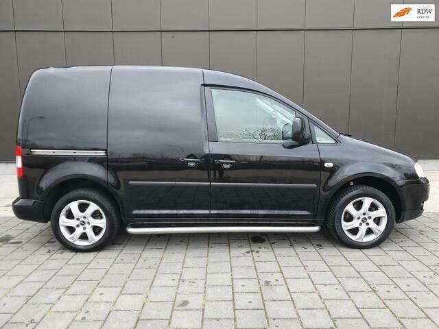 Zwart Gebruikt 2010 VW Caddy Edition MPV | € 6.750 (Duur) - Afbeelding 1/4