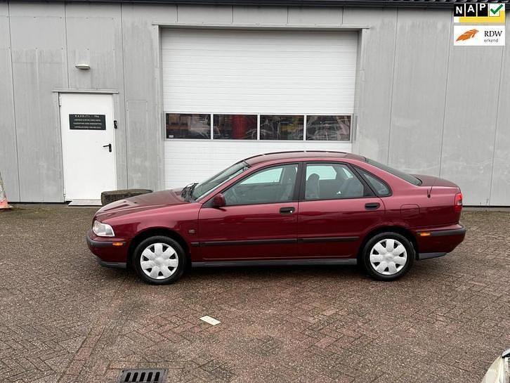 Occasion Volvo S40 136 PK (100 kW) 1997 Rood Sedan