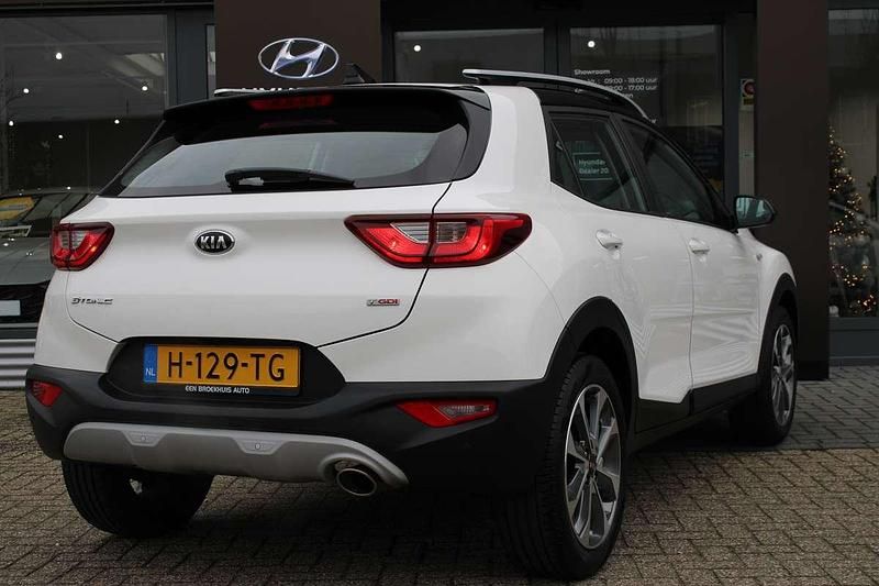 Occasion Kia Stonic 101 PK (74 kW) 2020 Wit SUV