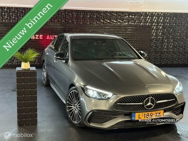 Grijs Gebruikt 2021 Mercedes C200 AMG line Sedan | € 38.350 (Goede deal) - Afbeelding 1/4