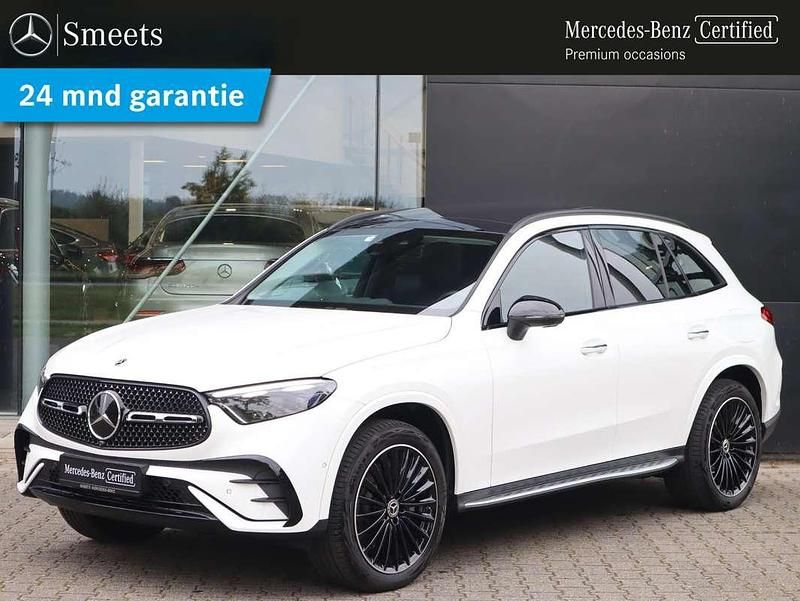 Wit Gebruikt 2023 Mercedes GLC300 AMG line SUV | € 67.888 (Duur) - Afbeelding 1/4