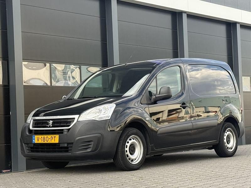 Zwart Occasion 2018 Peugeot Partner MPV | € 3.950 (Super prijs) - Afbeelding 1/4