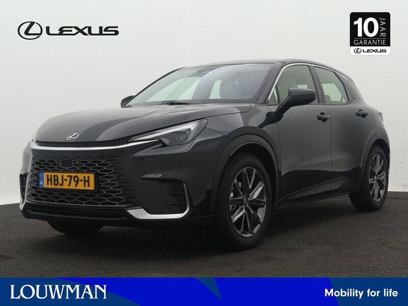 Zwart Gebruikt 2025 Lexus LBX SUV | € 41.450 (Goede deal) - Afbeelding 1/3