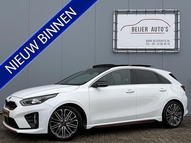 Wit Gebruikt 2019 Kia Ceed GT Hatchback | € 17.495 (Eerlijke prijs) - Afbeelding 1/4