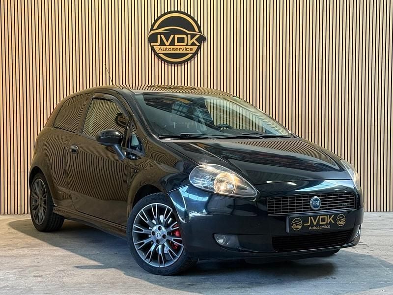 Zwart Gebruikt 2008 Fiat Punto Sport Hatchback | € 2.240 (Eerlijke prijs) - Afbeelding 1/4