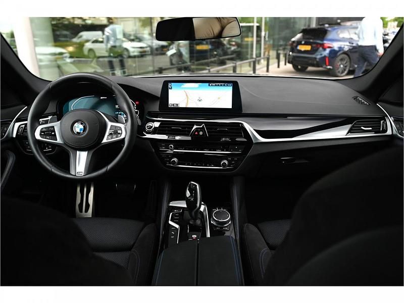 Occasion BMW 530e Comfort Edition 184 PK (135 kW) 2020 Bluestone (grijs metallic) Sedan
