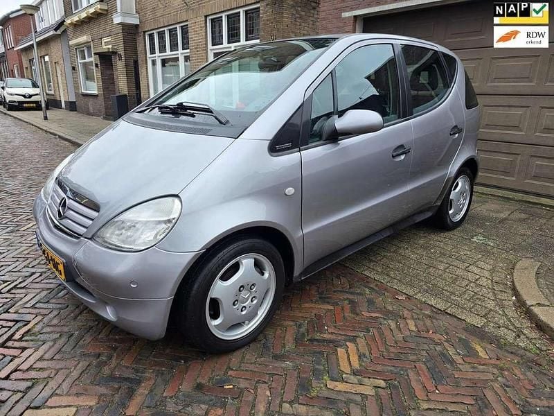 Grijs Occasion 2000 Mercedes A160 Classic MPV | € 2.250 (Eerlijke prijs) - Afbeelding 1/4