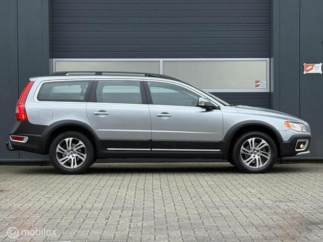 Grijs Occasion 2013 Volvo XC70 Summum Stationwagen | € 19.950 (Super prijs) - Afbeelding 1/4