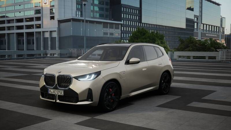 Grijs Nieuw 2025 BMW X3 M Sport SUV | € 88.194 - Afbeelding 1/4
