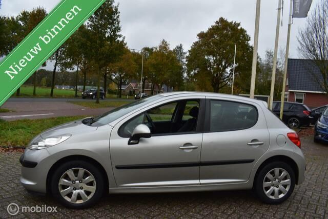 Grijs Gebruikt 2008 Peugeot 207 Hatchback | € 2.750 (Eerlijke prijs) - Afbeelding 1/4