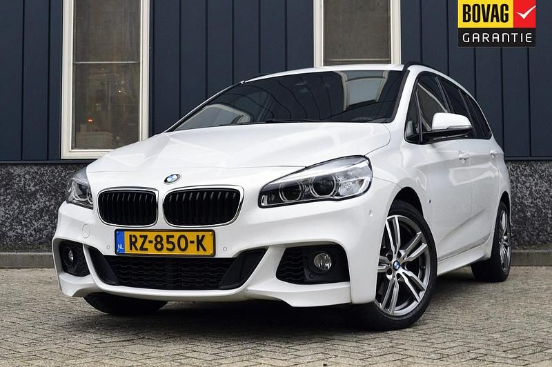 Occasion BMW 218 M Sport 136 PK (100 kW) 2018 Wit Stationwagen