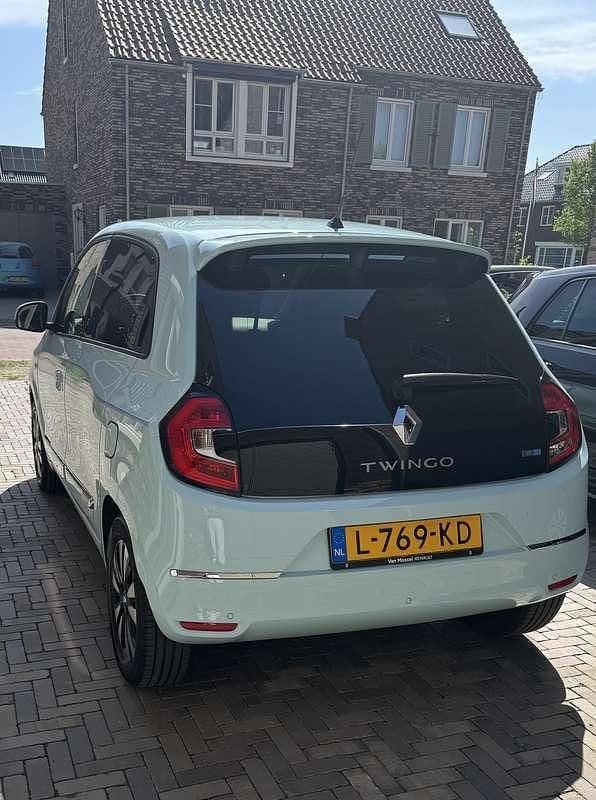 Occasion Renault Twingo Intens 60 kW (82 PK) 2021 Blauw Hatchback