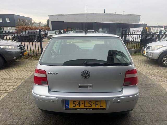 Occasion VW Golf IV 102 PK (75 kW) 2003 Grijs Hatchback