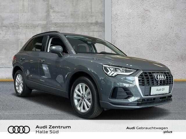 Grijs Gebruikt 2024 Audi Q3 SUV | € 43.590 (Eerlijke prijs) - Afbeelding 1/4