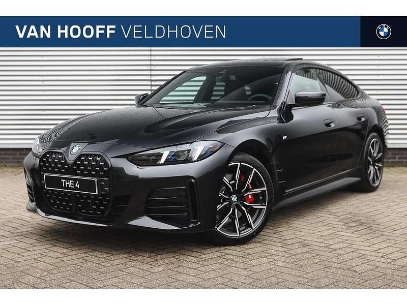 Zwart, metallic lak Nieuw 2024 BMW 420 Gran Coupé M Sport Coupé | € 84.658 (Iets duurder) - Afbeelding 1/4