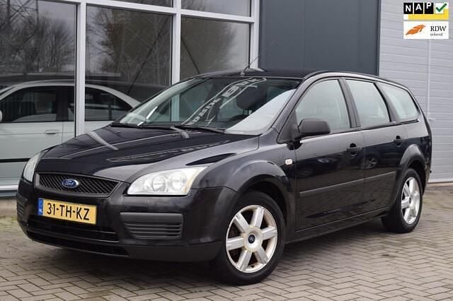 Zwart Gebruikt 2006 Ford Focus Trend Stationwagen | € 799 (Eerlijke prijs) - Afbeelding 1/4
