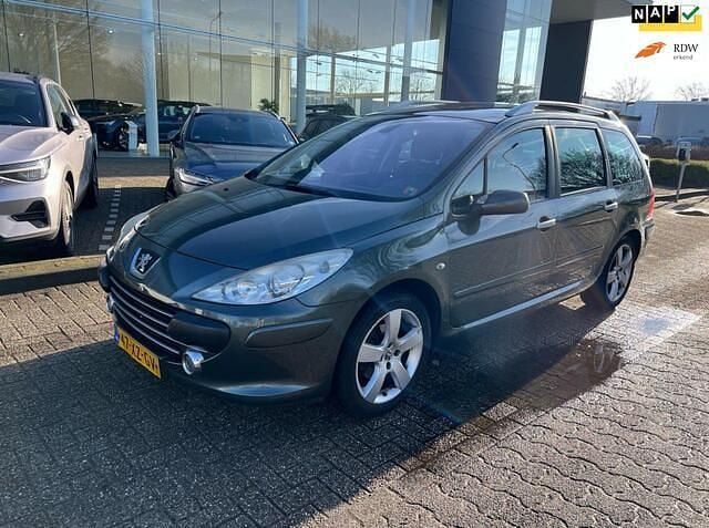 Grijs (metallic) Occasion 2007 Peugeot 307 Premium Stationwagen | € 1.950 (Eerlijke prijs) - Afbeelding 1/4