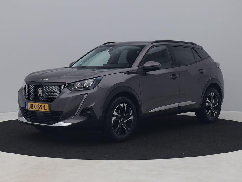 Grijs Gebruikt 2021 Peugeot 2008 Allure SUV | € 20.250 (Goede deal) - Afbeelding 1/4