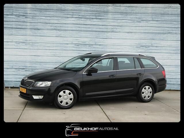 Occasion Skoda Octavia GreenLine 110 PK (80 kW) 2014 Zwart (metallic) Hatchback