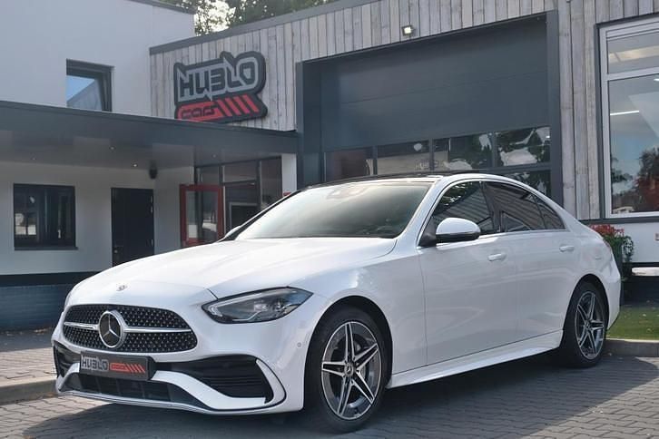 Gebruikt 2022 Mercedes 300 AMG line | € 42.750 - Afbeelding 1/4